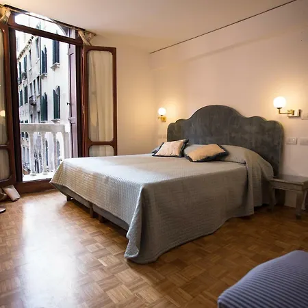 Ca' Nal Apartments Venezia Esterno foto