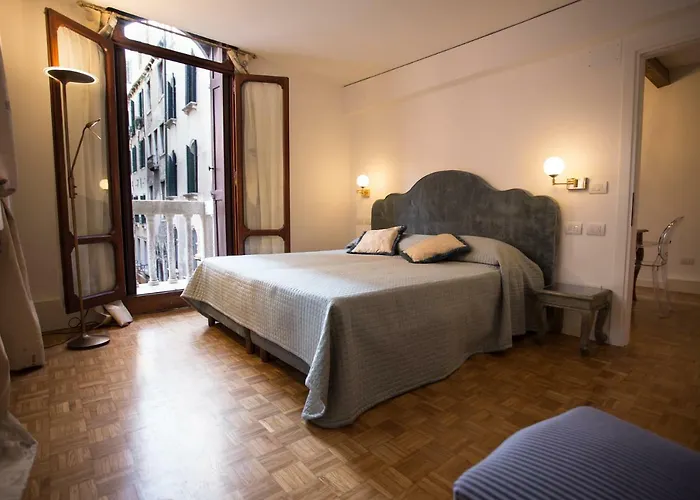 Ca\' Nal Apartments